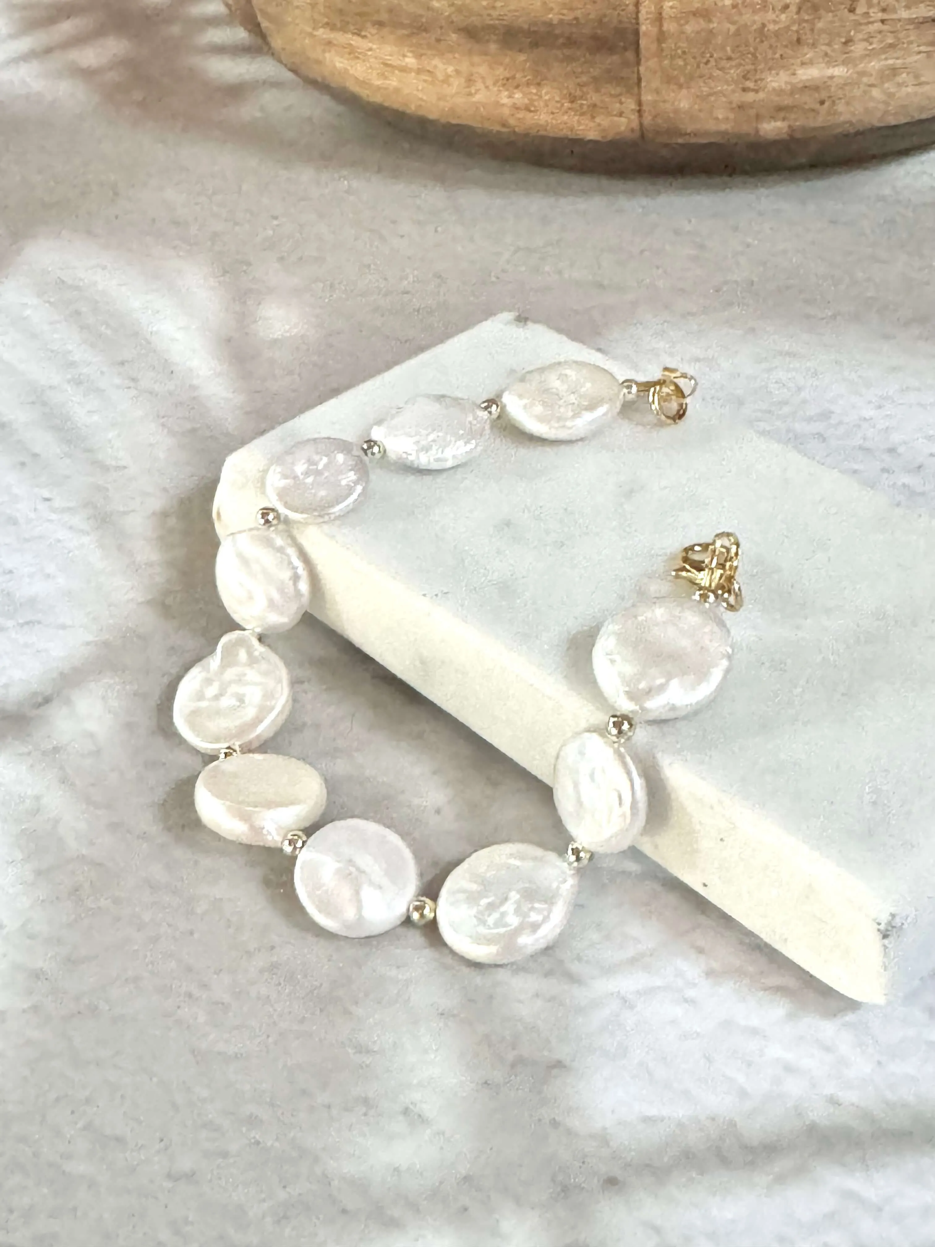 Coin Pearls Bracelet