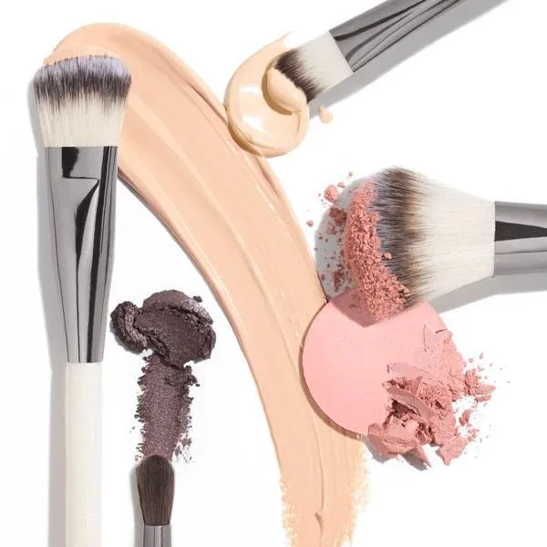 Foundation & Mask Brush.